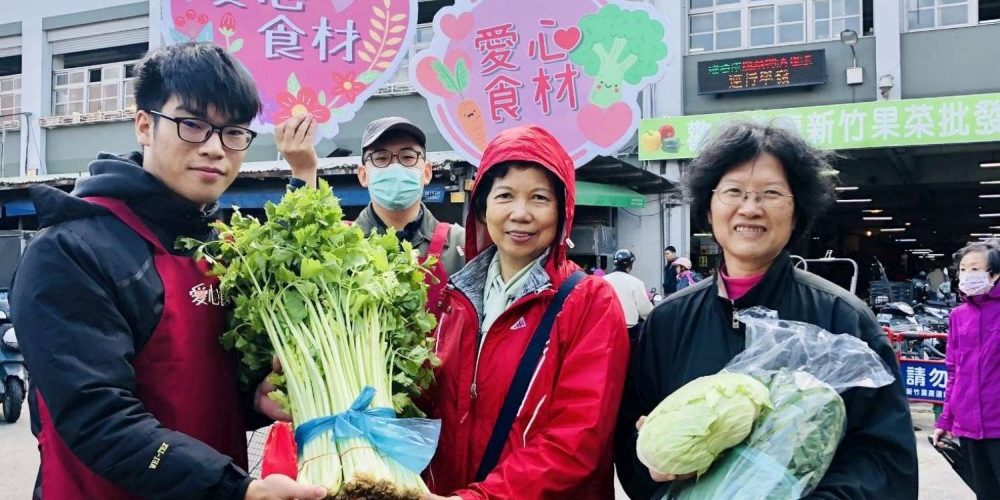 竹市愛心食材平台　攤商送愛心共餐長輩揪甘心